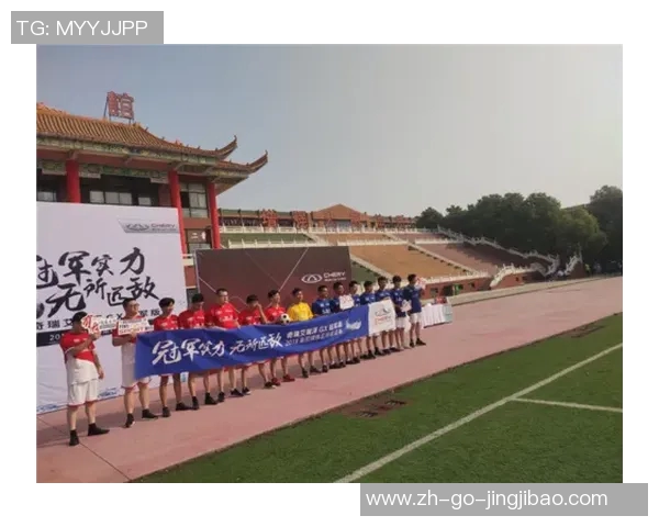 群星闪耀绿茵场多位足球巨星画像诠释激情与荣耀 群星闪耀绿茵场多位足球巨星画像诠释激情与荣耀